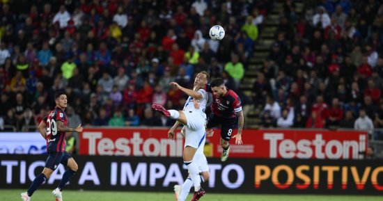 إنتر ميلان يفوز على كالياري 2-0 ويشارك صدارة ترتيب الدوري الإيطالي.. فيديو