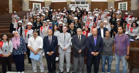  معسكرات قيادية بعنوان "تطوير الوعى الوطنى" فى جامعة القاهرة