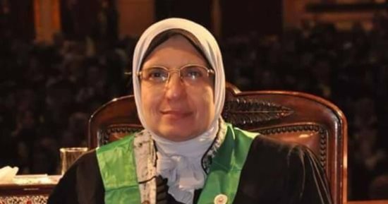 الخشت يكلف حنان على للقيام بأعمال عمادة كلية الاقتصاد والعلوم السياسية
