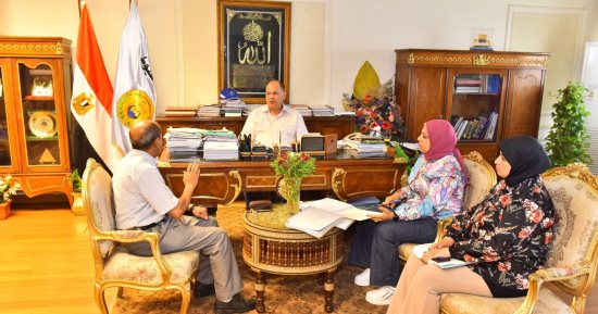 تجهيز 35 مجمعا زراعيا بقرى "حياة كريمة" فى أسيوط تمهيدا لتشغيلها