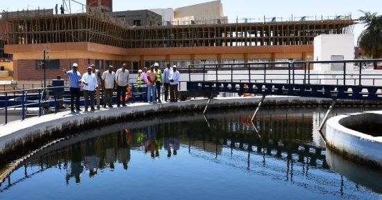 تفاصيل التأهيل والإحلال والتطوير بمياه الشرب والصرف الصحى فى أسوان