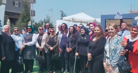 مايا مرسى تتفقد مبادرة "تحويشة" وإصدار بطاقات الرقم القومى للسيدات بالبحيرة