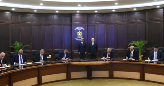 مدبولى يشهد توقيع بروتوكول تعاون لتقديم 100 منحة دراسية لمتفوقى الثانوية العامة