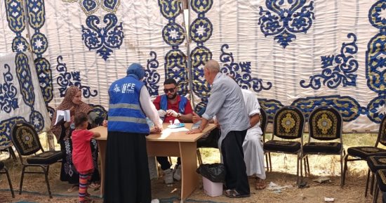 قافلة طبية توعوية وتركيب أجهزة تعويضية بقرية برج مغيزل فى كفر الشيخ