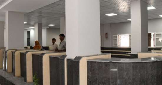 حياة كريمة.. محافظ قنا يطلق إشارة التشغيل التجريبى لمجمع الخدمات بقرية السمطا