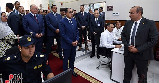 رئيس الوزراء يشهد افتتاح مركز السيطرة للشبكة الوطنية للطوارئ بمحافظة القاهرة