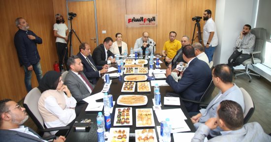 فى أولى ندوات "اليوم السابع" حول انتخابات الرئاسة.. أحزاب مصر: نثق بقيادة الرئيس السيسى لمسيرة المشروع الوطنى.. أحمد عبدالجواد: مليون عضو بالحزب يجوبون مصر لشرح الإنجازات.. وتيسير مطر: الرئيس السيسى رجل المرحلة