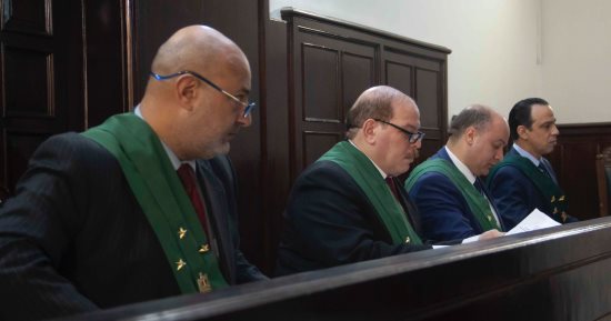 جنايات المنصورة تحيل أوراق المتهمين بقتل عامل لمفتى الجمهورية