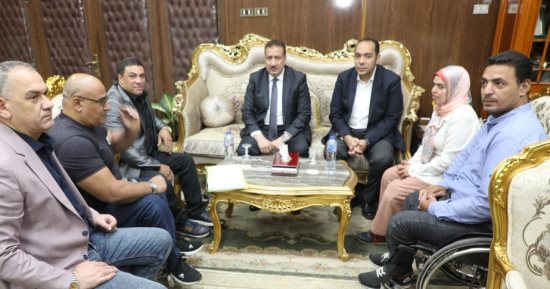 محافظ المنوفية يلتقى أعضاء مجلس إدارة نادى الوحدة لذوى الهمم بشبراباص