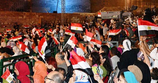 علي الحجار يقدم أقوى حفلات مهرجان القلعة والجمهور يرفع أعلام مصر.. صور