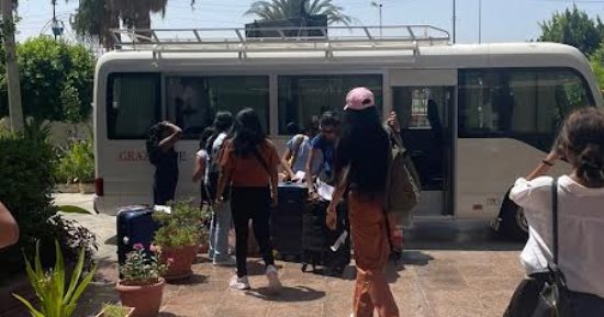 وصول الفرق الأجنبية المشاركة فى مهرجان الإسماعيلية الدولى للفنون الشعبية