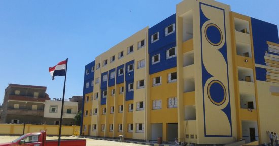 الإسكندرية تستعد لاستقبال العام الدراسى.. الانتهاء من إنشاء 5 مدارس جديدة بإجمالى 82 فصلا بـ57 مليون جنيه لتخفيف الكثافات الطلابية.. وصيانة 19 مدرسة والعمل فى 35 أخرى.. والمحافظ: خطة لإنشاء 25 مدرسة إضافية