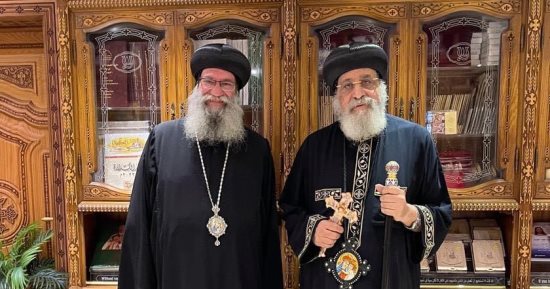 البابا تواضروس يستقبل الأنبا سوريال بمناسبة خدمته الجديدة محاضرا بالكلية الإكليريكية بأمريكا