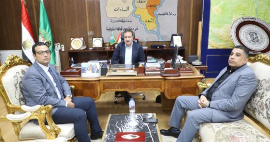 محافظ المنوفية يلتقى مدير شركة غاز مصر الجديد ويؤكد دفع العمل بمشروعات "حياة كريمة"