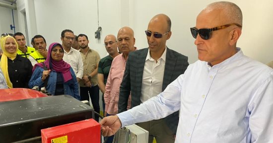 وزير الإسكان: تشغيل أول محطة صرف صحي تستخدم الحمأة فى توليد الكهرباء بالمدن الجديدة