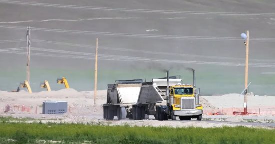 أطماع شركات التقنية تهدد الحياة.. "الذكاء الاصطناعى" خطر على البيئة