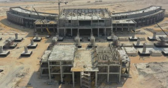 شاهد محطة العين السخنة بالقطار الكهربائى السريع.. صور 