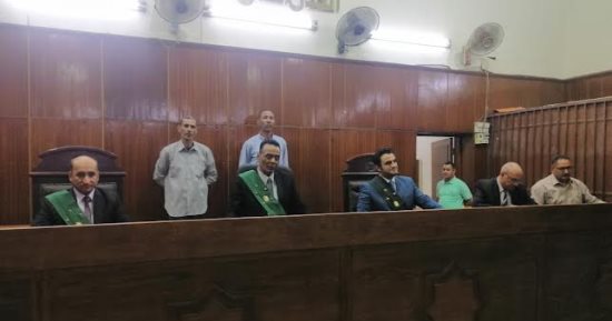 المشدد 10 سنوات وغرامة 100 ألف جنيه لمتهم بالاتجار فى الأقراص المخدرة بسوهاج 