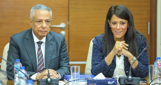 وزيرة التعاون الدولى تلتقى قيادات الجامعة العربية المفتوحة فى مصر.. صور 