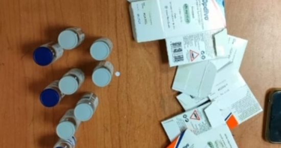جمارك مطار الغردقة تضبط محاولتى تهريب كمية من مخدر الماريجوانا وأدوية 