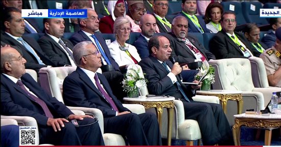 الرئيس السيسى فى جلسة حوارية بالمؤتمر العالمى للصحة والسكان: التحديات صعبة لكن التغلب عليها ليس مستحيلا.. طورنا بنية أساسية لمجابهة الزيادة السكانية.. ويؤكد: يمكن تنظيم هجرة مشروعة لدول تعانى من نقص المواليد