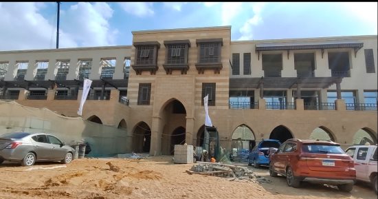 مشروع تطوير سور مجرى العيون يغير مصر القديمة ويحول المنطقة لوجهة سياحية.. قريبا طرح 79 عمارة سكنية على الطراز الإسلامى.. وتنفيذ مول تجارى إدارى ترفيهى على 51 ألف م2 يشمل مسارح وسينمات واستوديوهات فندقية وأسواق