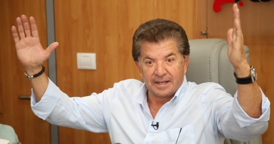 وليد توفيق يهنئ مصر: دايما عمار يا مصر وفى ازدهار