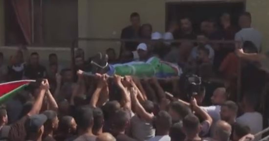 العالم هذا المساء.. قوات الاحتلال الإسرائيلى تقتل فلسطينيا قرب الأغوار وتصيب آخر شمال أريحا.. الرئيس الأوكرانى يزور خط الجبهة قرب مدينة باخموت شرقى البلاد.. وزلزال بقوة 5.5 درجة على مقياس ريختر يضرب تايوان
