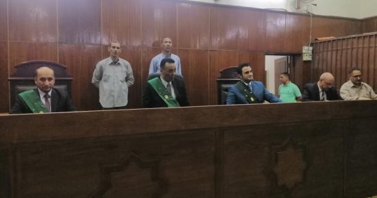 المشدد 10 سنوات وغرامة 100 ألف جنيه لعامل بتهمة الإتجار فى المخدرات بسوهاج 