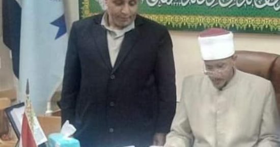 أزهر كفر الشيخ يتسلم نتيجة الدور الثانى للشهادة الثانوية الأزهرية بقسميها