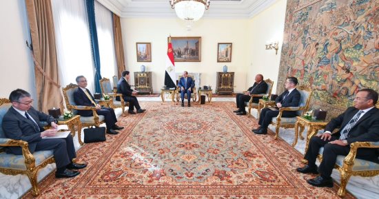 خلال استقباله وزير خارجية اليابان.. الرئيس السيسى يؤكد تقدير مصر الكبير للجانب الياباني على المستويين الرسمى والشعبى والاهتمام بالاستفادة من التجربة المميزة بالتعليم.. هاياشى: طفرة باستثماراتنا في مصر ومضاعفتها