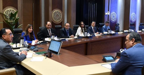 الحكومة: زيادة فصائل الحيوانات بحديقة الحيوان لـ186.. ونفق للربط مع الأورمان