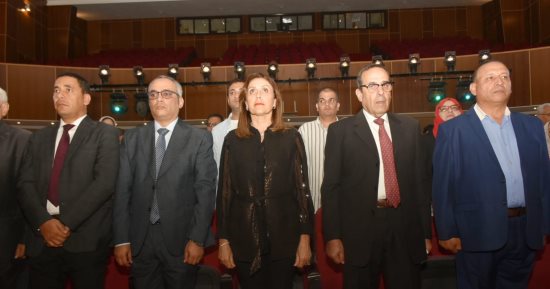 وزيرة الثقافة ومحافظ شمال سيناء يفتتحان معرضًا للفنون التشكيلية ويشهدان احتفالية فنية