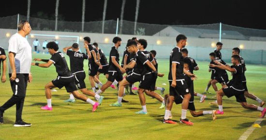 المنتخب الأولمبى يؤدى تدريبه الختامى استعدادا لودية روسيا فى حضور علام وبركات