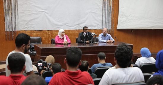 "كيف أكون متطوعا متميزا" ندوة في أسبوع شباب الجامعات بجامعة حلوان