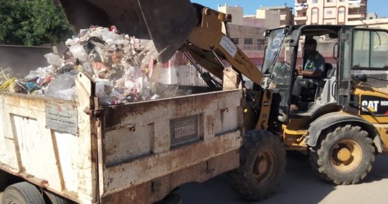 حملات نظافة وإزالة إشغالات وصيانة الصرف وحل مشكلة قرية الحمراوى بكفر الشيخ.. صور