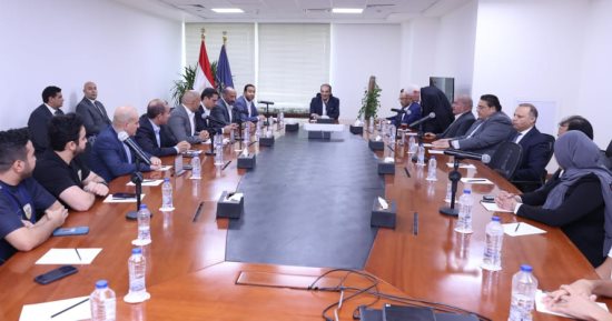 وزير الاتصالات يكرم منتخب مصر للرياضات الإلكترونية بعد فوزه بالبطولة العربية الأفريقية