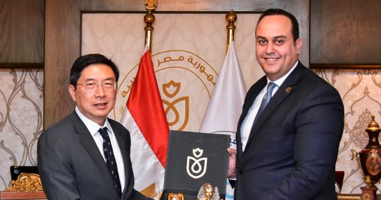 رئيس هيئة الرعاية الصحية: استثمارات سنغافورة بمصر كبيرة في مختلف المجالات