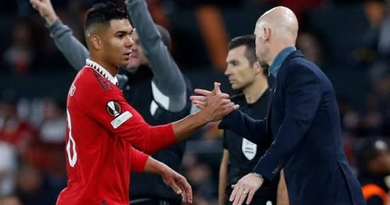 كاسيميرو: تين هاج صادق ورحلت من ريال مدريد حبا في الدوري الإنجليزي