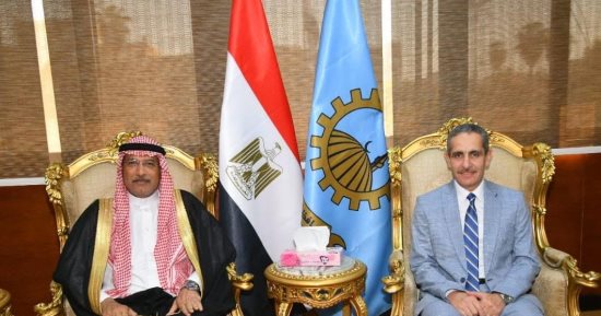 محافظ الغربية يستقبل رئيس مجلس القبائل وعددا من المشاركين بالحوار المجتمعى