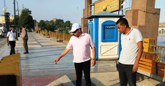 محافظ أسوان يتفقد مشروع ممشى أهل مصر ويشدد على سرعة الانتهاء.. صور