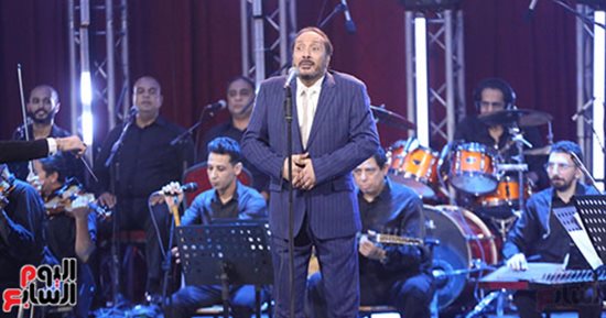 على الحجار يكشف سبب تأثره فى المؤتمر الصحفي بعد حفل مئوية سيد درويش