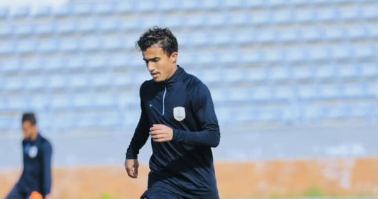 دورى نايل.. لاعبو فاركو ينعون "البدراوي ناجح" بارتداء قميص عليه صورته