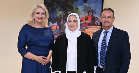 وزيرة التضامن تستعرض تجربة مصر فى مواجهة زيادة السكان وتبادل الخبرات مع صربيا