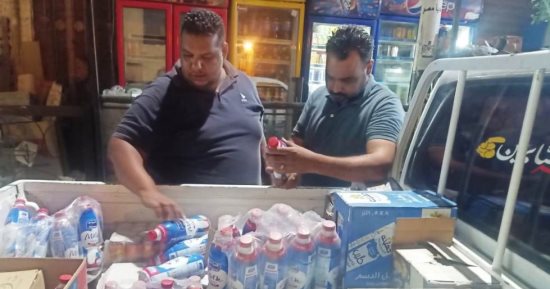 حماية المستهلك بأسوان يحرر  محاضر بيع سجائر بأزيد من السعر الرسمى 