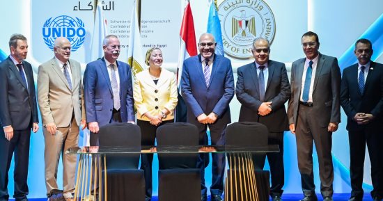برتوكول تعاون بين العربية للتصنيع وشركتين ألمانيتين لإنشاء مصنع تدوير إطارات