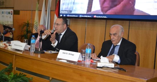 رئيس جامعة الإسكندرية يشهد الوبينار التحضيرى لمؤتمر المناخ COP28