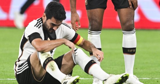 إصابة جوندوجان نجم برشلونة وقائد منتخب ألمانيا ضد فرنسا.. صور