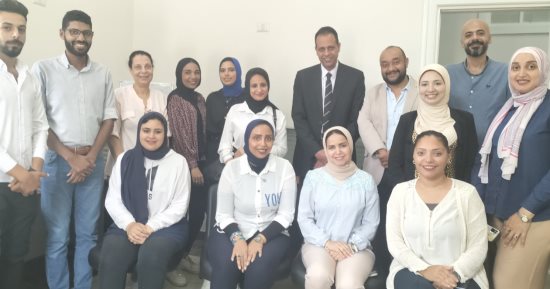 وزارة العمل: تخريج الدفعة الأولى من الشباب المتدربين على مهنة "مستشار تأمين"