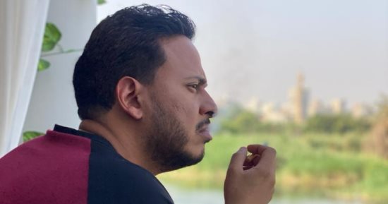 كريم عفيفي يكشف تفاصيل دوره فى فيلم "عصابة عظيمة" مع إسعاد يونس 